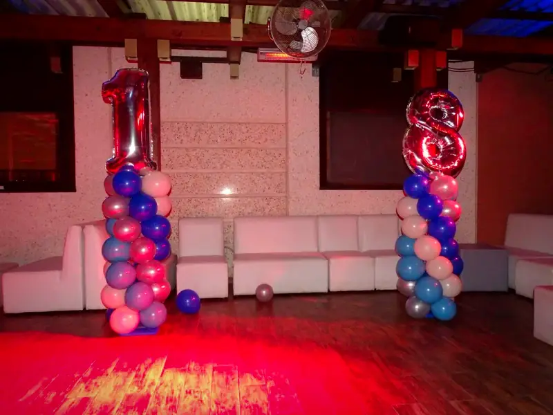 Installazione artistica di palloncini, foto 8