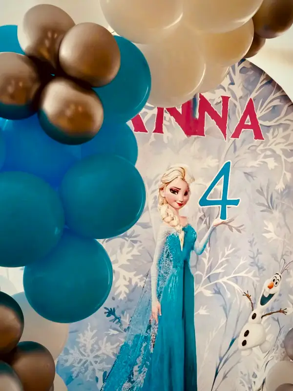 Installazione artistica di palloncini, foto 11